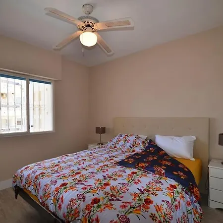 Met Zicht Op Zee, Op 40 Meter. Lägenhet El Albir