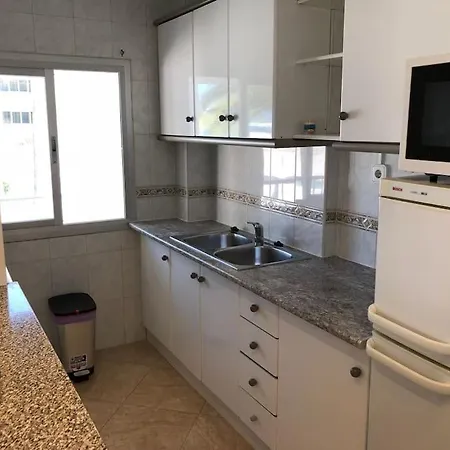 Met Zicht Op Zee, Op 40 Meter. El Albir